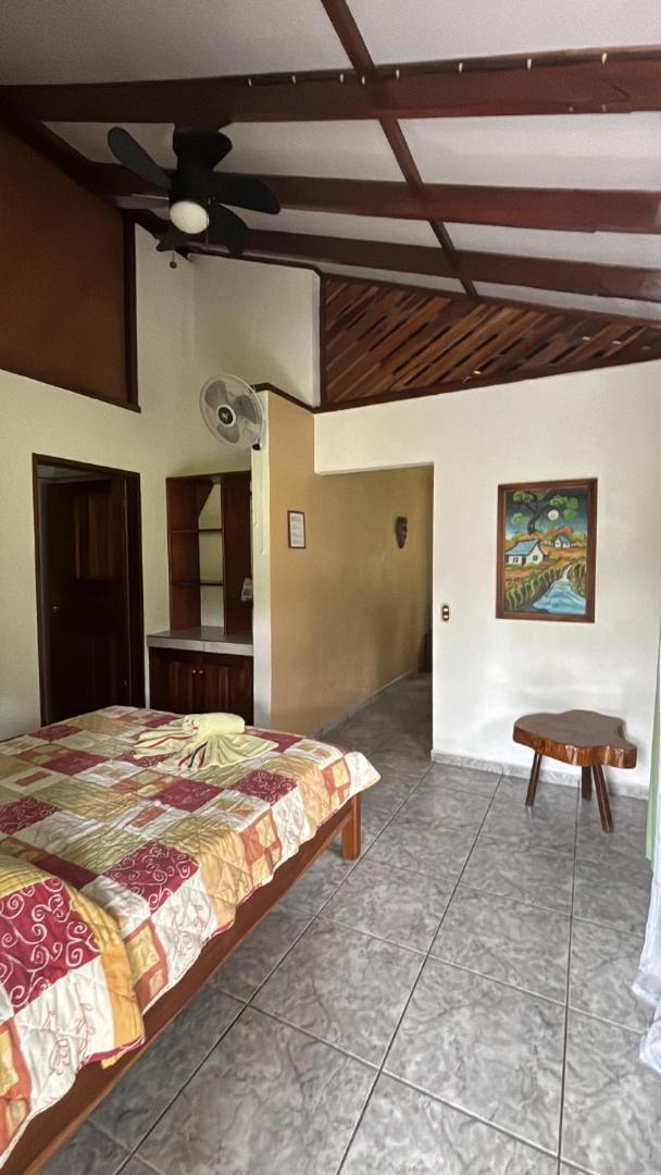 קאוויטה Hotel Suizo Loco Lodge & Resort מראה חיצוני תמונה