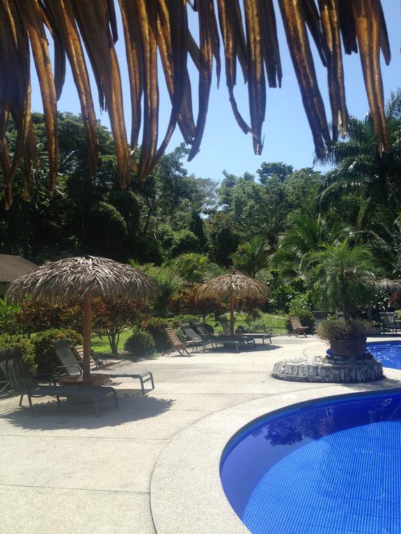 קאוויטה Hotel Suizo Loco Lodge & Resort מראה חיצוני תמונה